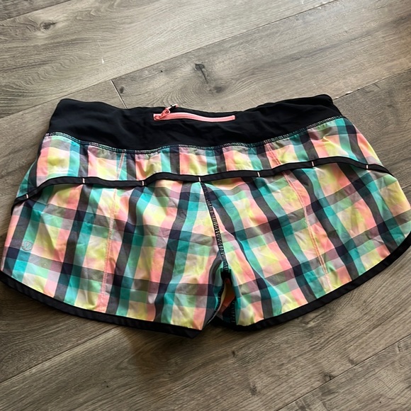Lululemon Speedcross Shorts - Picture 1 of 3